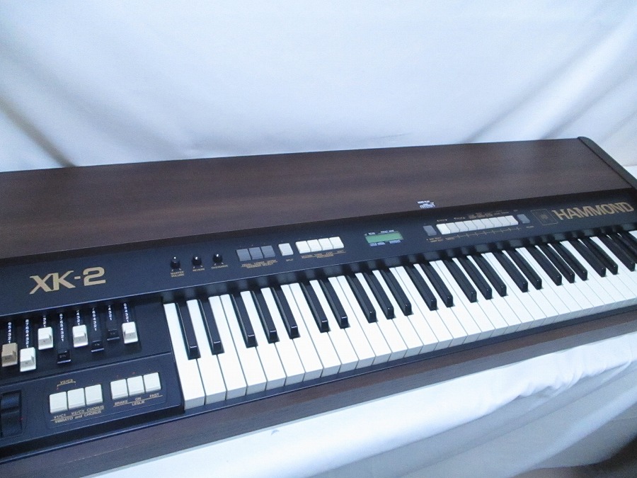 中古速報】オルガンの代名詞「Hammond / XK-2」入荷しました