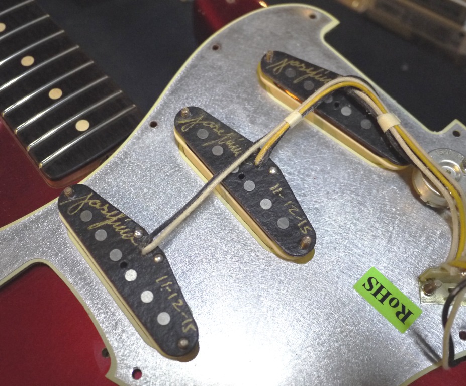 Fender Custom Shopよりレリック加工の施された渋い1963ストラトが入荷