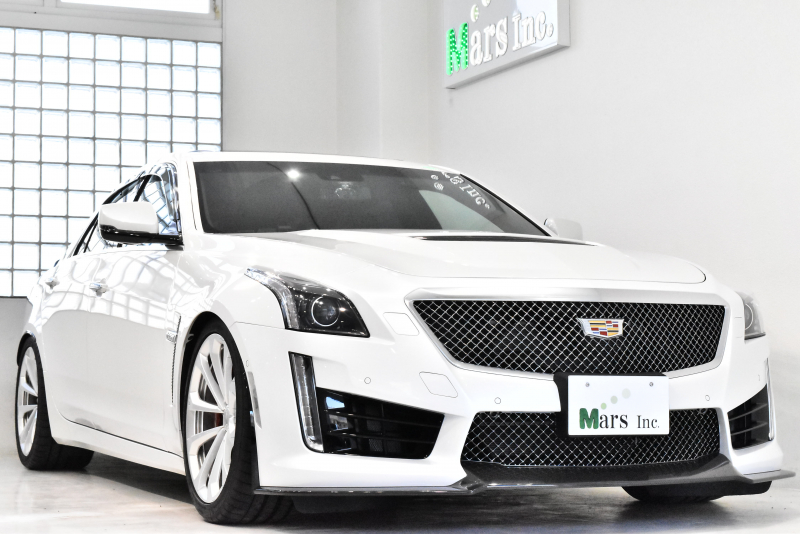 キャデラック CTS -V スペックB 正規ディーラー車 有償ボディーカラー