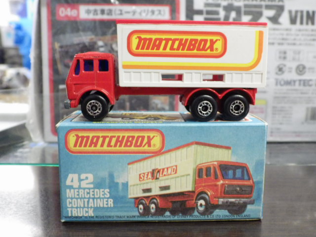 ミニカーショップグローバル - マッチボックス 42 メルセデス コンテナ