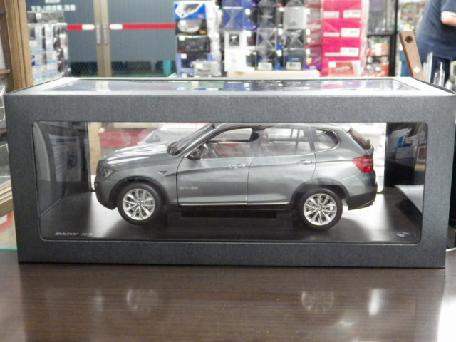 ミニカーショップグローバル - 1/18 BMW特注品 BMW X3