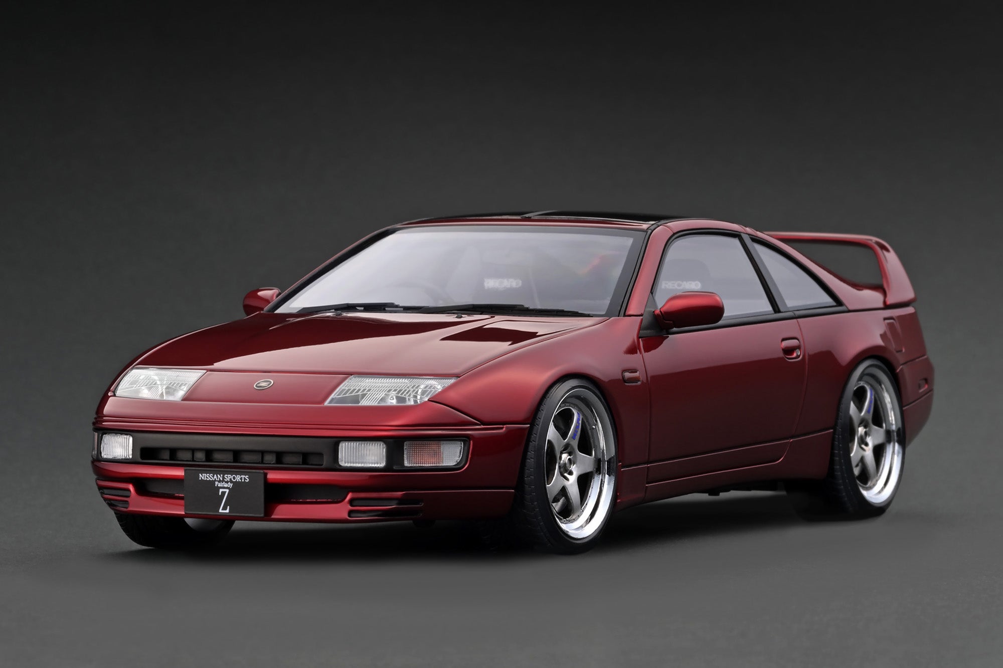 Ignition Model 1:18 Nissan Fairlady Z (Z32) 2+2 in Cherry Red