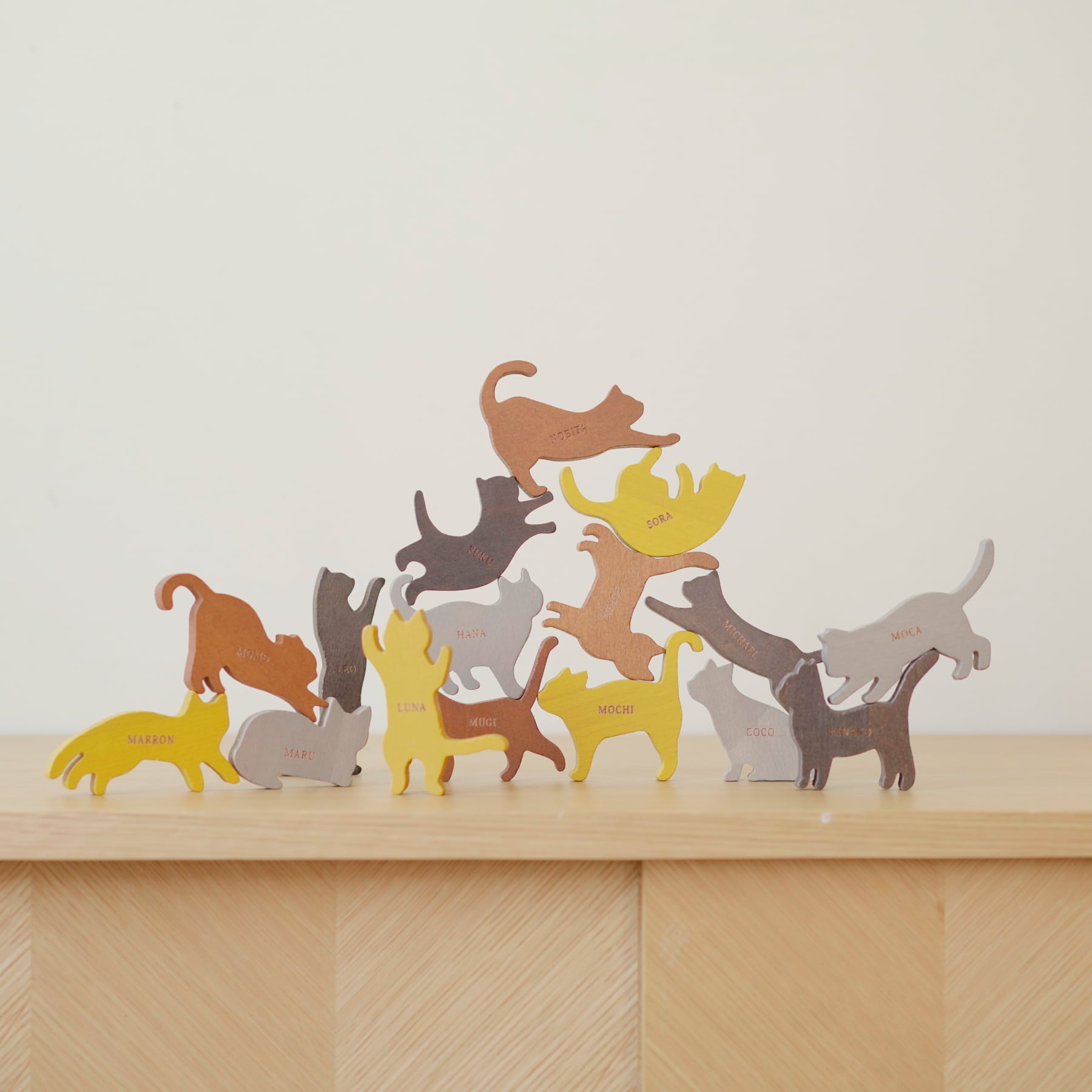 ココロの積み木／CAT｜オブジェ・ぬいぐるみ｜オルネ ド フォイユ公式