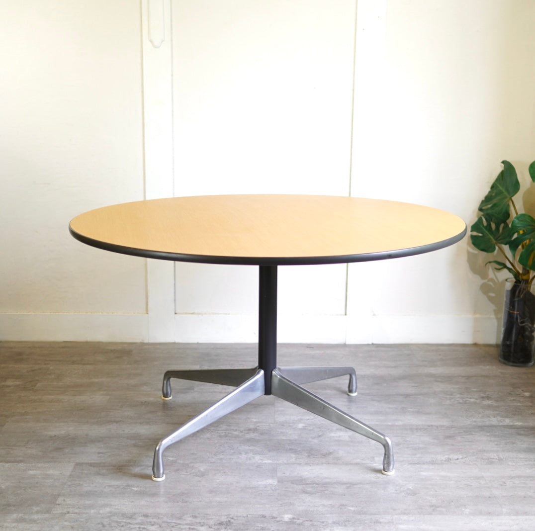 ハーマンミラー Herman Miller ラウンドテーブル セグメントベース