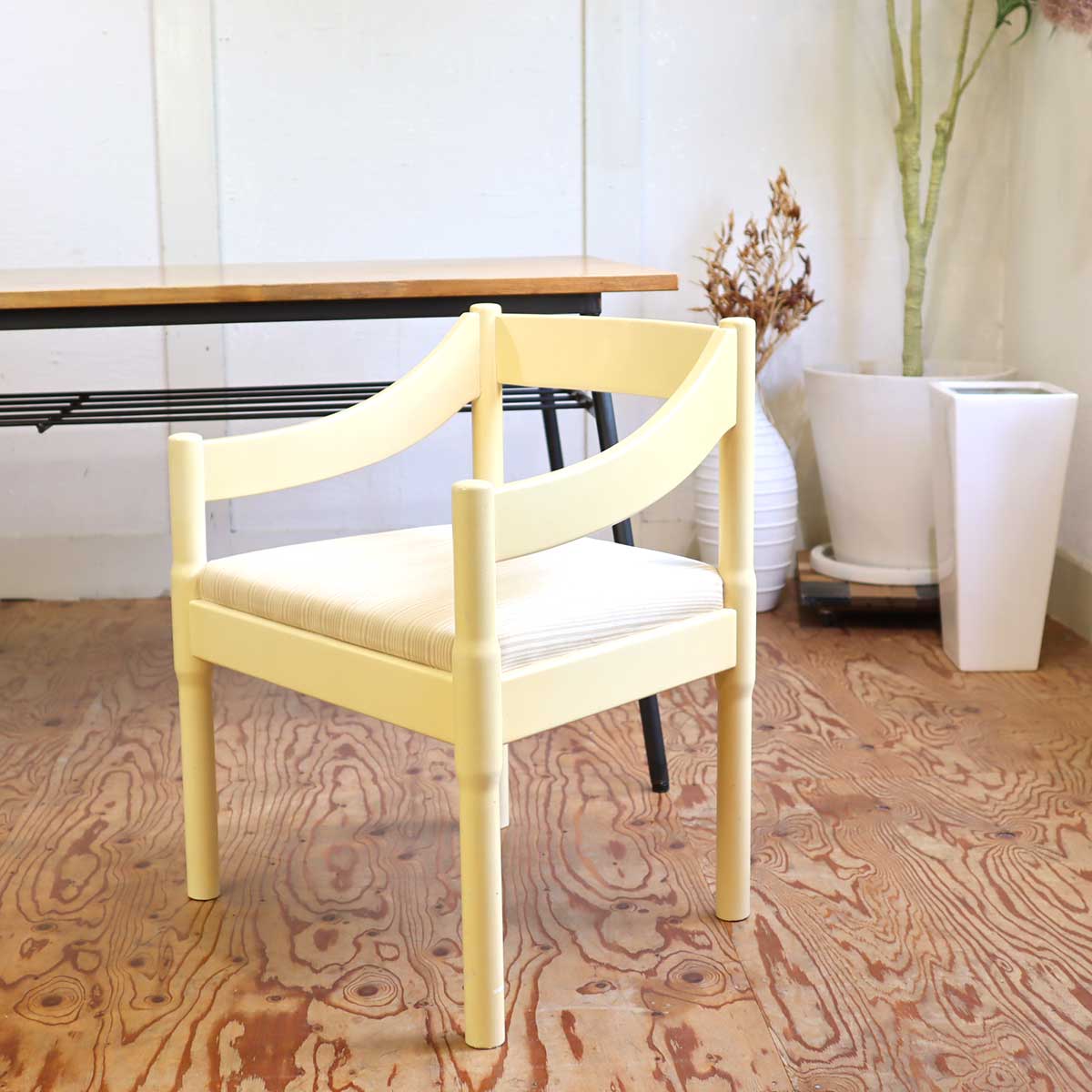 カッシーナ / Cassina カリマテ Carimate アームチェア 892 ヴィコ