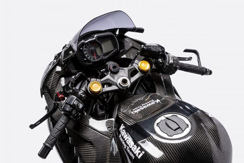 Ninja ZX-25R (2020-) メーターカバー --