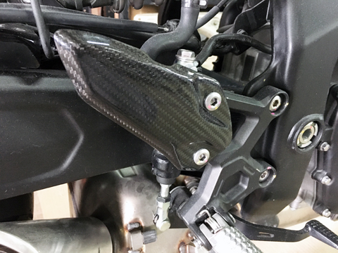 Ninja ZX-25R (2020-) ヒールガード --