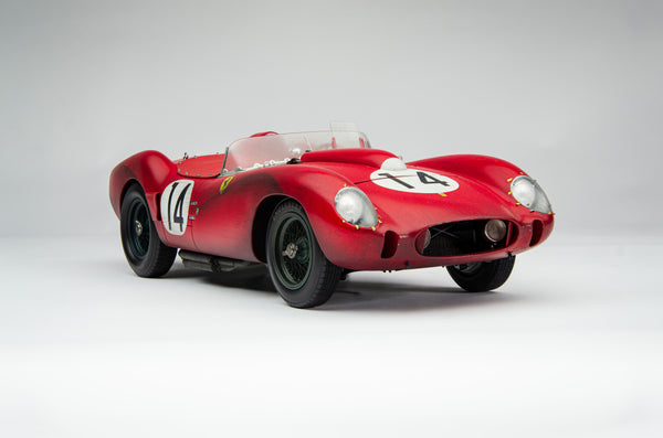 フェラーリ 250 TR - 1958 年ル・マン優勝車 - 風化したレース