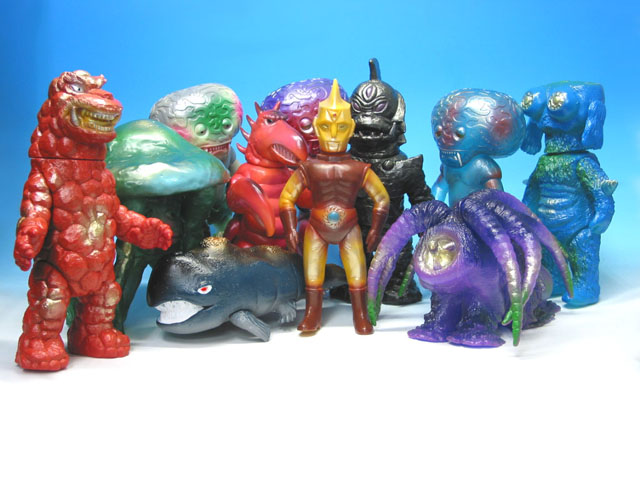 ベアモデル クモ怪獣 スペクトルマン ソフビ