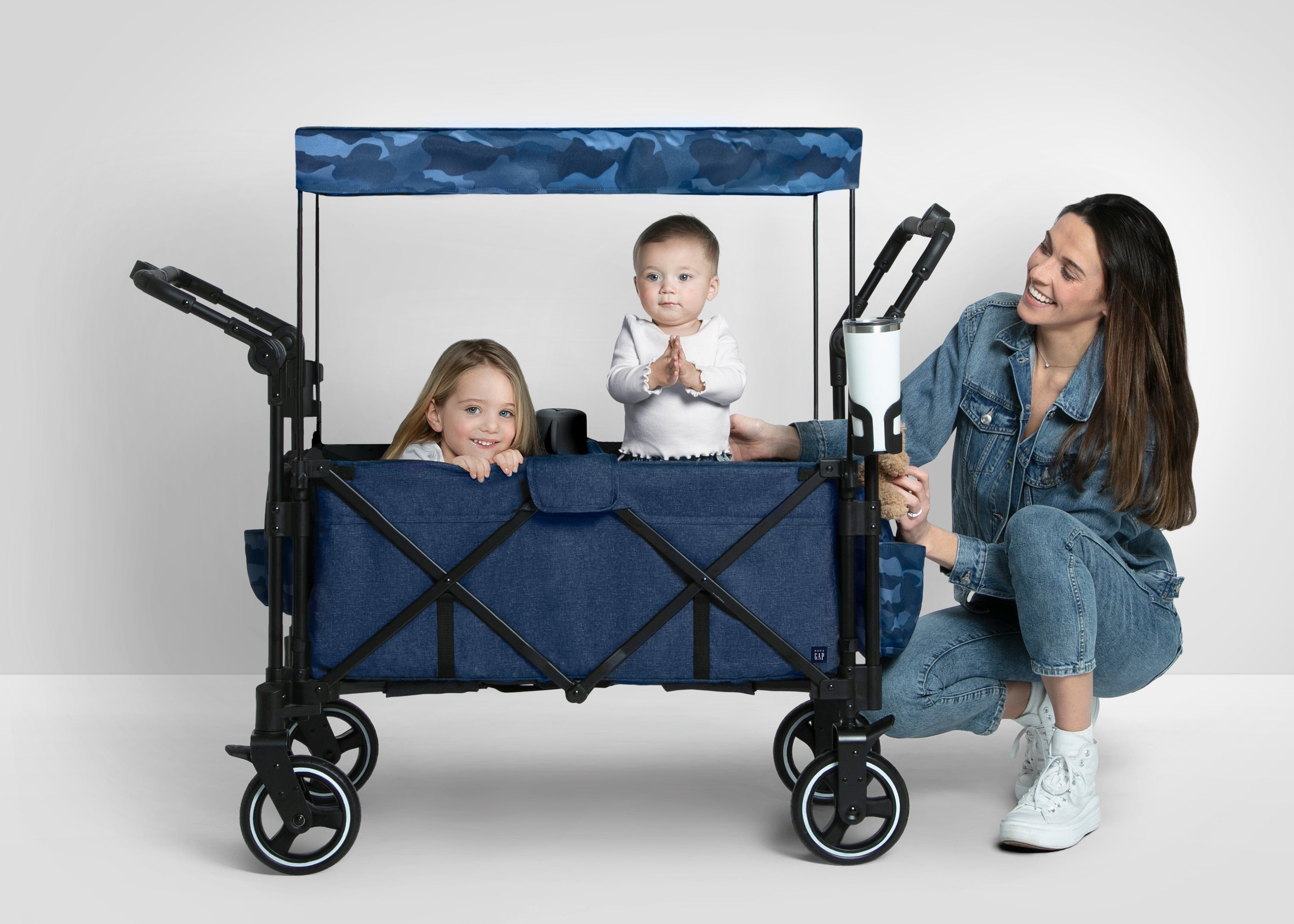 babyGap Deluxe Explorer Wagon - Delta Children