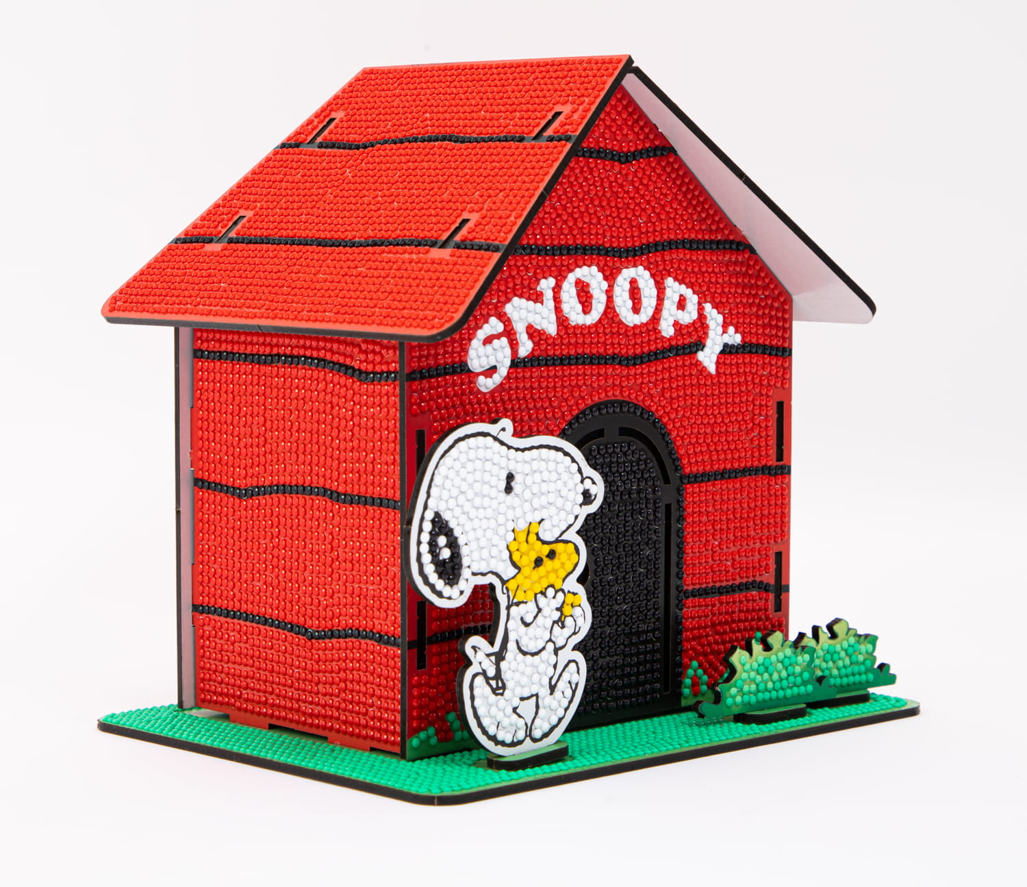 Snoopy's 3D Dog House Diamond Painting Kit | Diamond Dotz
