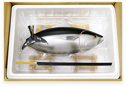 黒マグロの解体フィギュア | トピックス～フード・ペプタイド