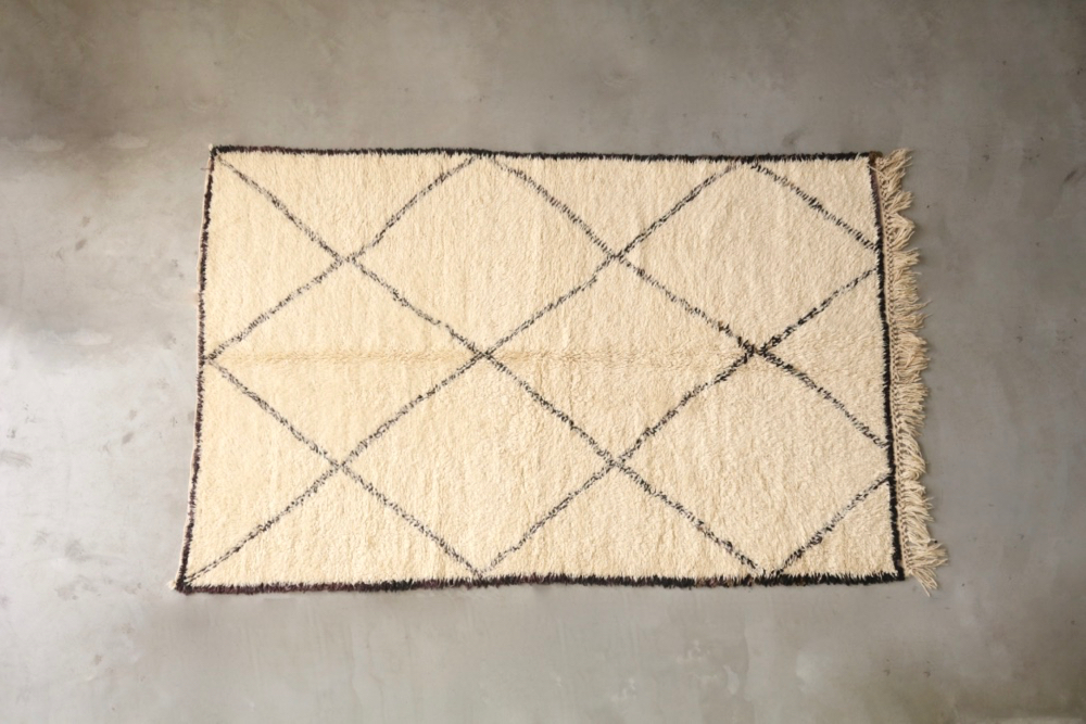 モロッコのヴィンテージラグたちをご紹介します。〜MOROCCAN RUG