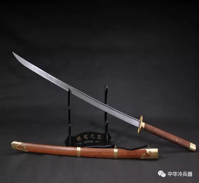 苗刀真的是由日本刀演变而来，它和抗倭利器戚家刀有何渊源？_搜狐网