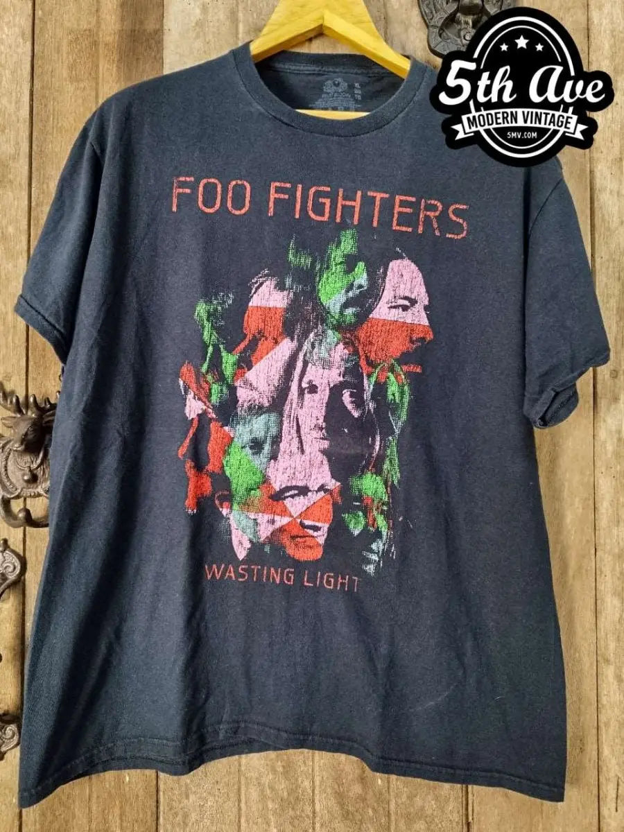 foo-fighters-wasting-light-new