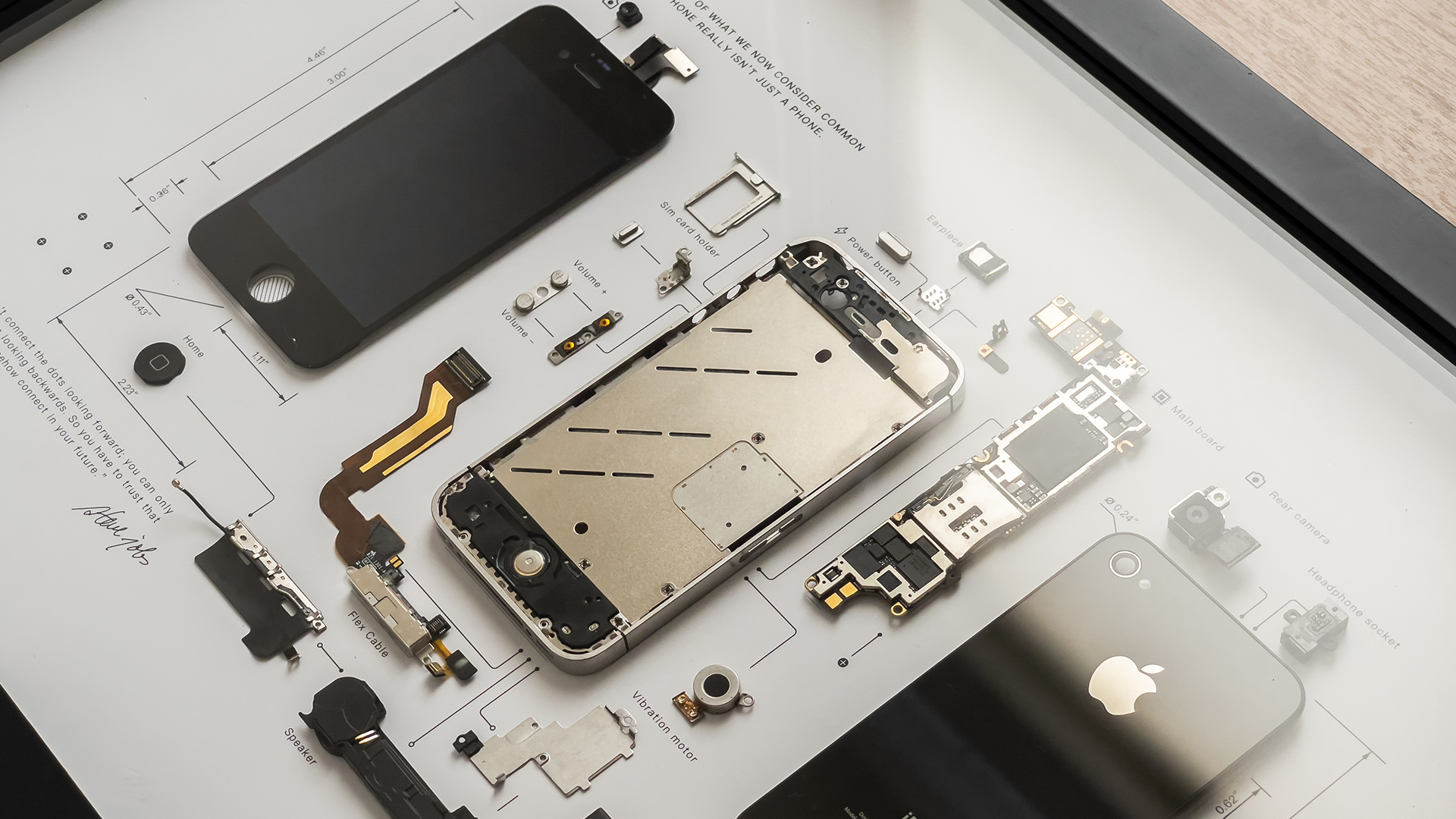 Hands-on: GRID 4S turns a disassembled iPhone into decor for your