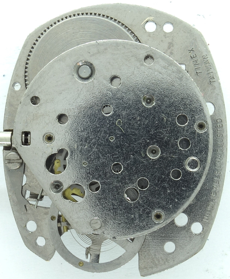 Timex M116 | 17jewels.info - The Movement Archive