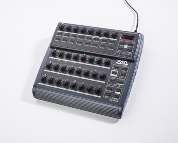 ベリンガーのMIDIコントローラBCR2000 がステップシーケンサーに変身