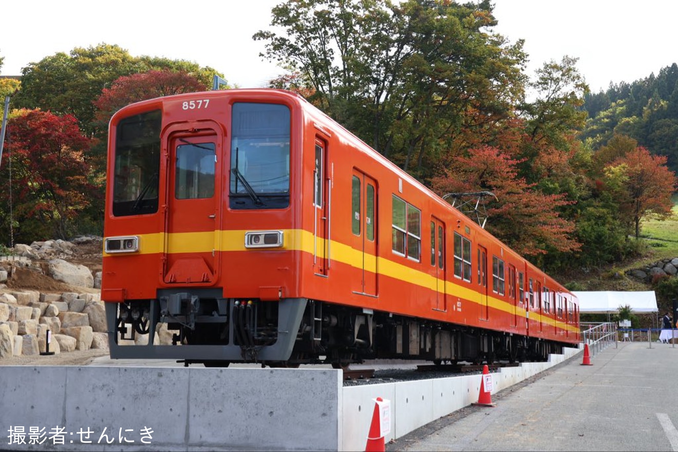 鉄道関連グッズ：東武(東武鉄道)実車取り外しナンバー8158.東武鉄道