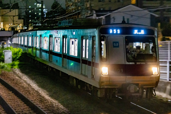 メトロ】8000系8109F新木場CRへ回送 |2nd-train鉄道ニュース