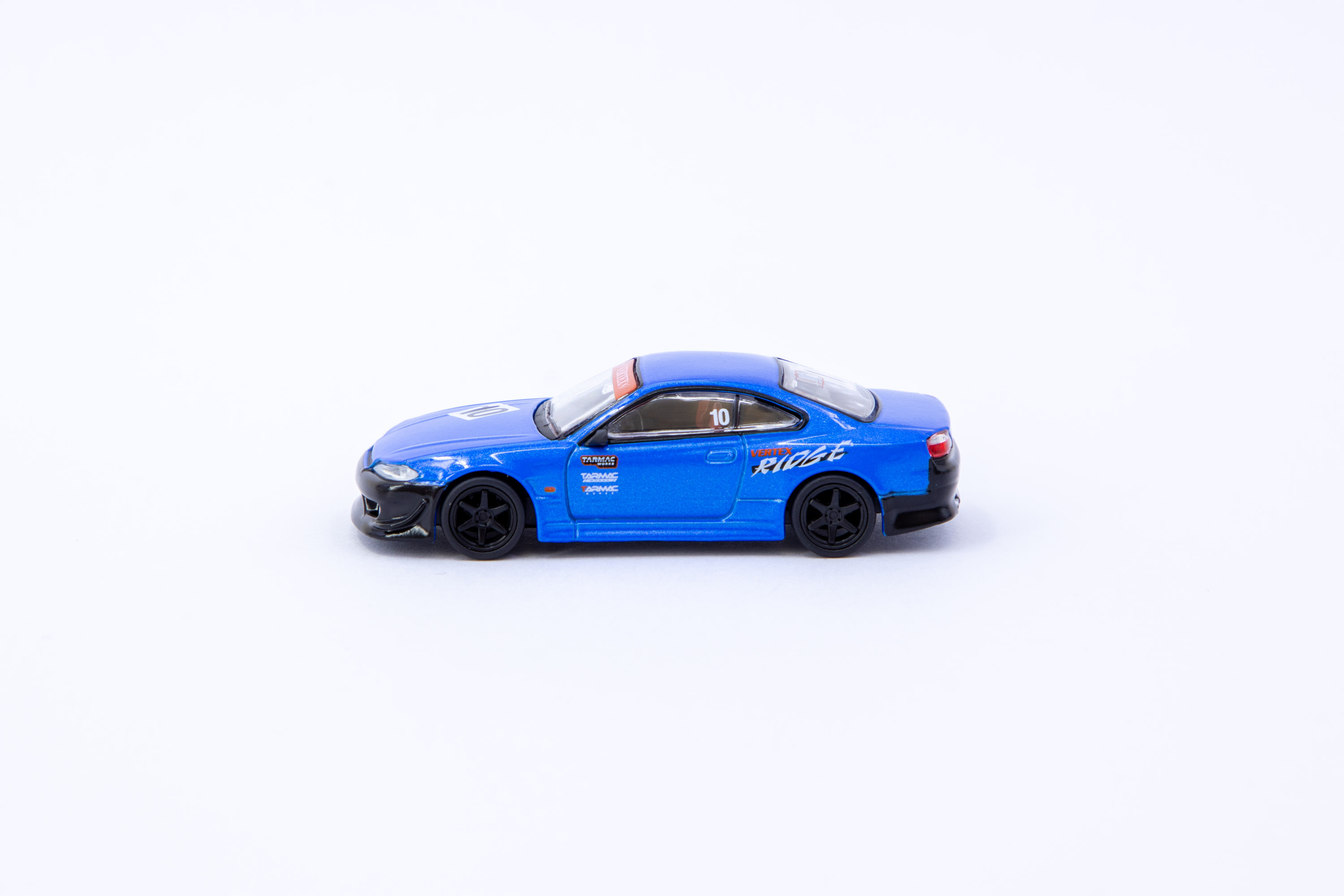 ターマックワークス 1／64スケール VERTEX S15シルビア