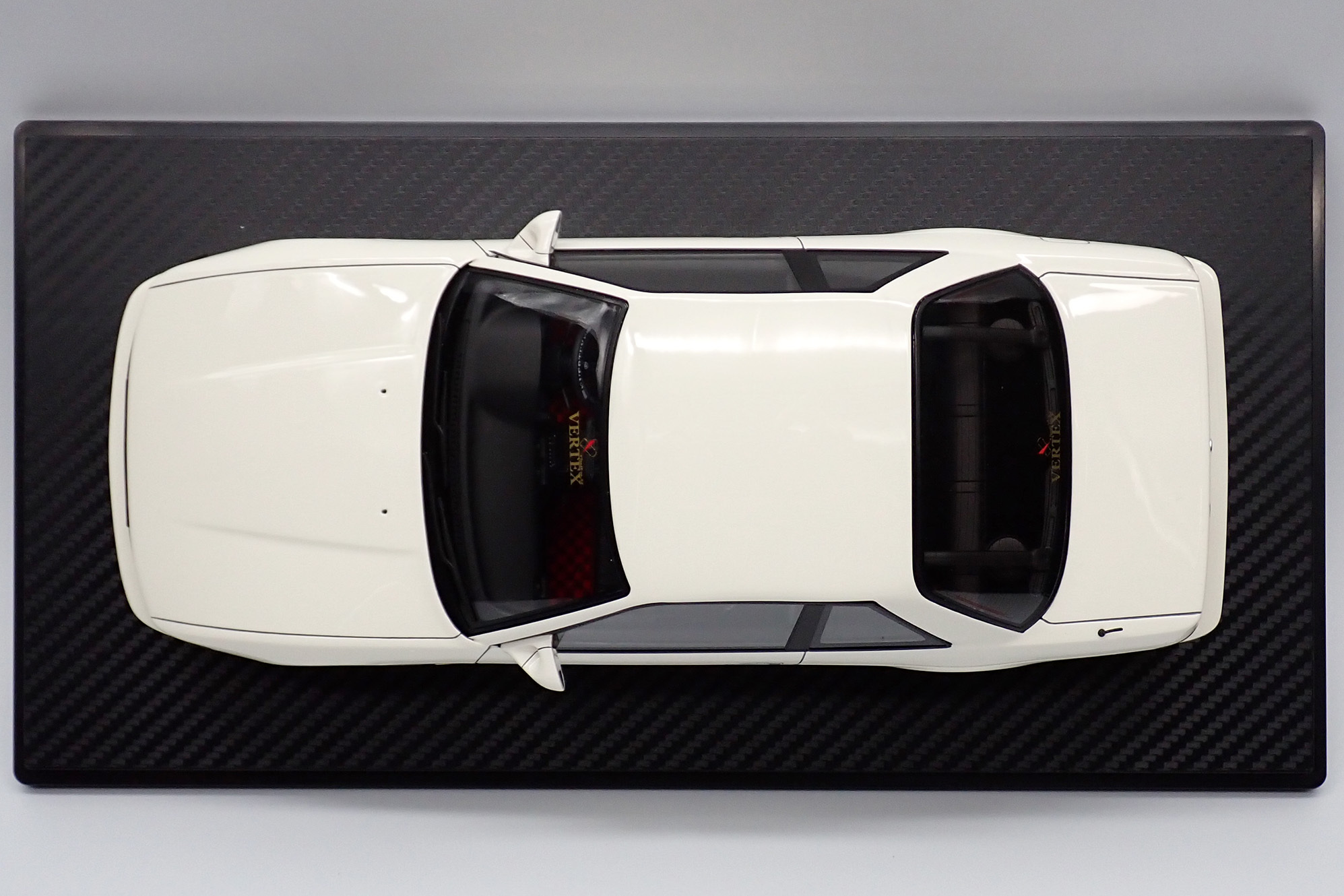 イグニッションモデル 1／18スケール VERTEX S13 SILVIA