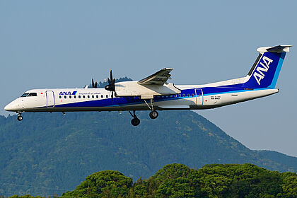 JA846A All Nippon Airways Bombardier DHC-8-400 | Planespotters.net