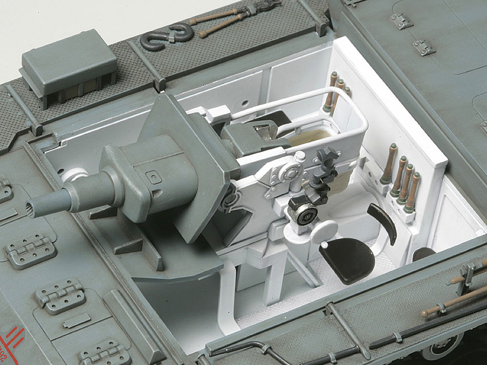 1/35 ドイツ III号突撃砲B型: スケールモデル｜TAMIYA SHOP ONLINE