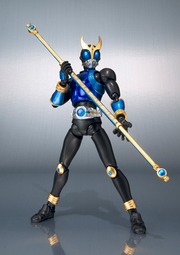 S.H.Figuarts 仮面ライダークウガ ドラゴンフォーム | 魂ウェブ