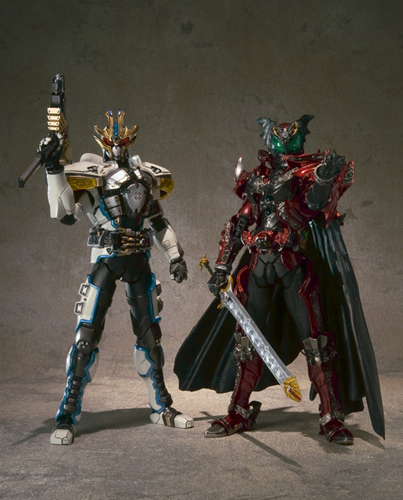 S.I.C. Vol.54 仮面ライダーイクサ&仮面ライダーダークキバ | 魂ウェブ