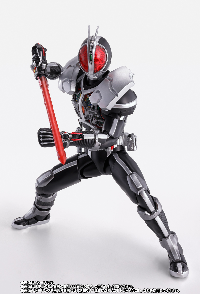 S.H.Figuarts（真骨彫製法） 仮面ライダーファイズ アクセルフォーム