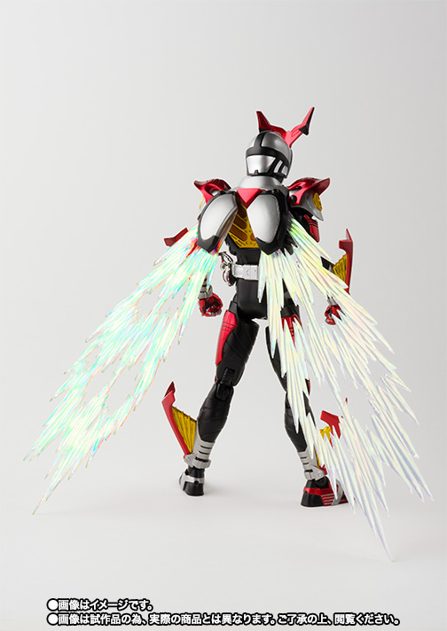 S.H.Figuarts（真骨彫製法） 仮面ライダーカブト ハイパーフォーム