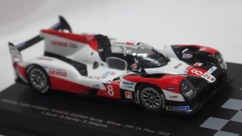スパーク TS050-ハイブリッド #8 -トヨタ ガズー レーシング- 優勝車