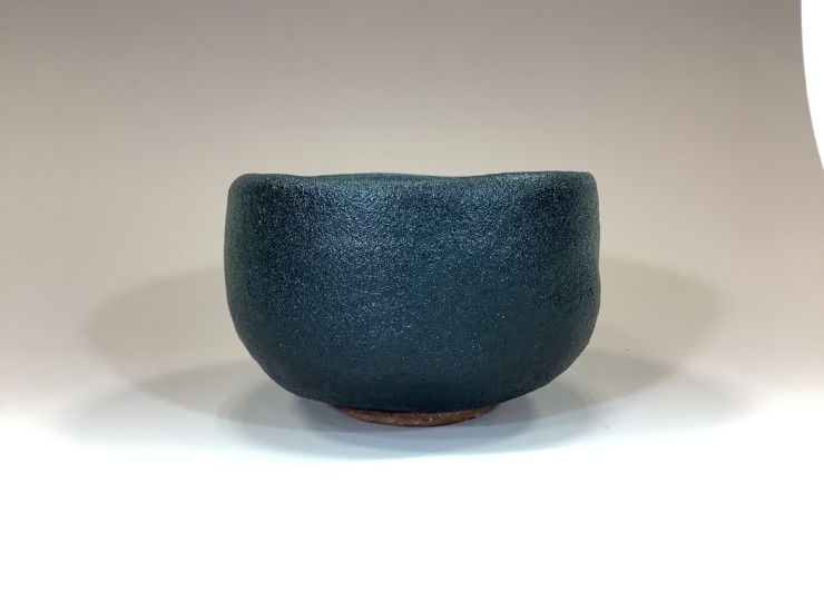 茶碗 紀州那智黒 葵窯 寒川栖豊作 | 泰山