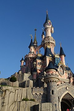 眠れる森の美女の城の場所 | ディズニーランド・パリ