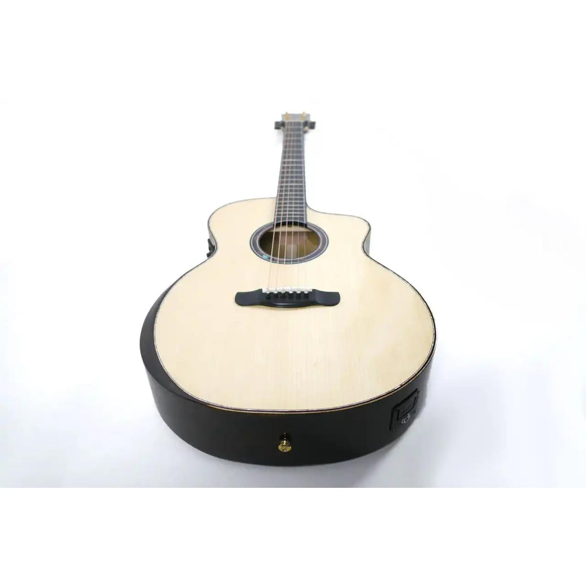 Mérida WAVE-EQ Grand Concert Guitar - Terry Carter Music Store