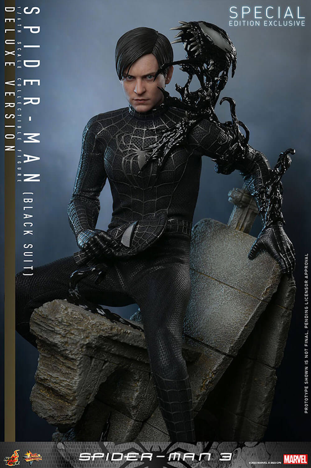 スパイダーマン 3』トビー・マグワイアのスパイダーマンがブラック