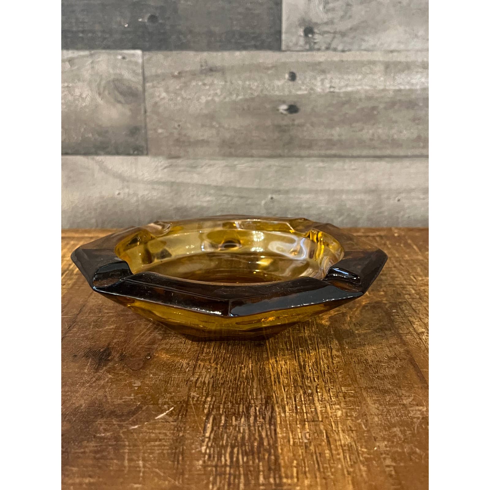 Vintage hexagon chunky 4 slot amber glass ashtray – THE ANTIQUE YARD