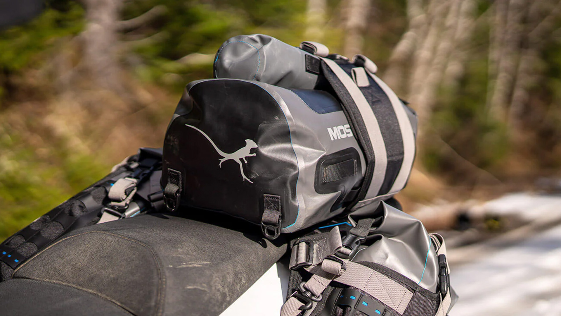Versatile motorcycle tailbag - Mosko Moto Stinger 22L Tailbag