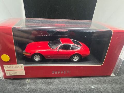 イクソ FER034 1/43 フェラーリ 365GTB/4 デイトナ レッド 1968