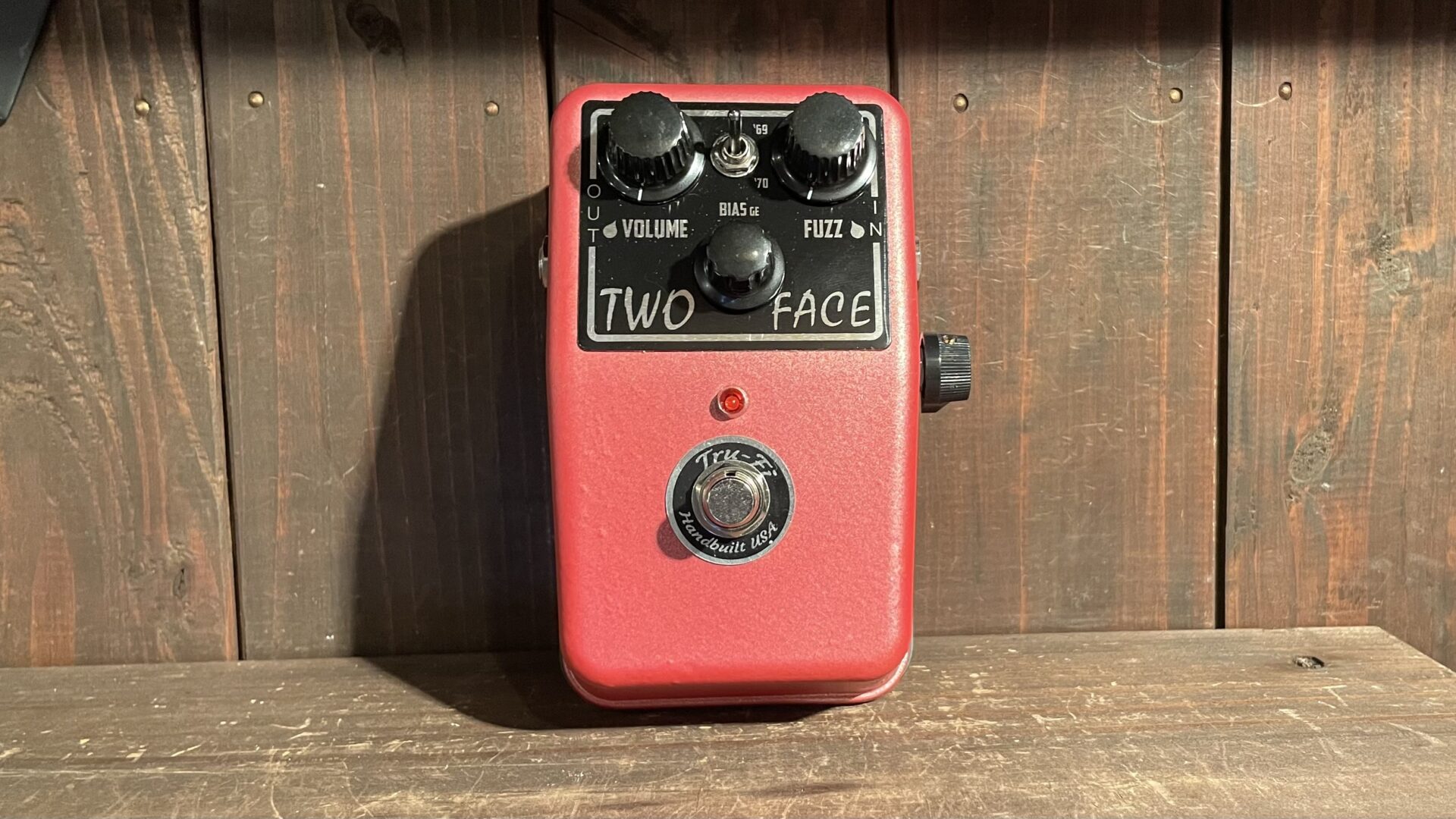 Tru-Fi Two Face Custom Redで入荷！ | TONE BLUE
