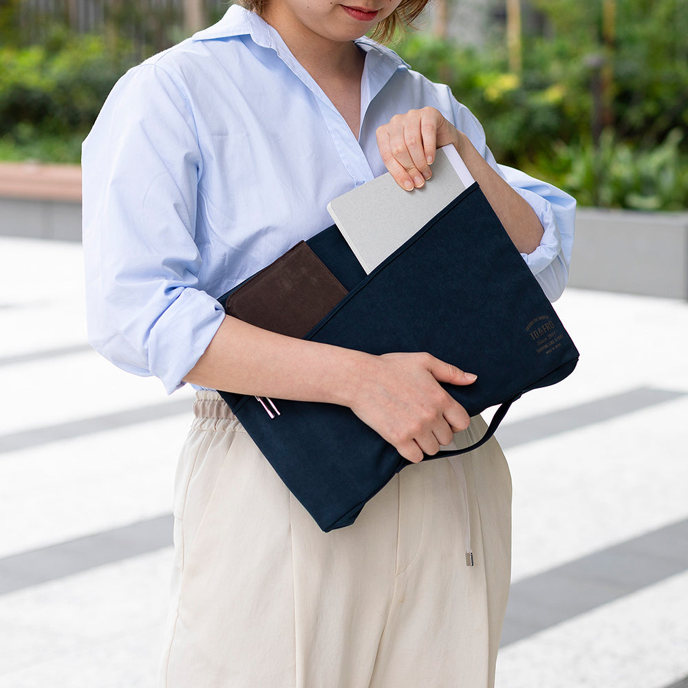 BAG-IN-BAG – TO&FRO 軽さをもってでかけよう。