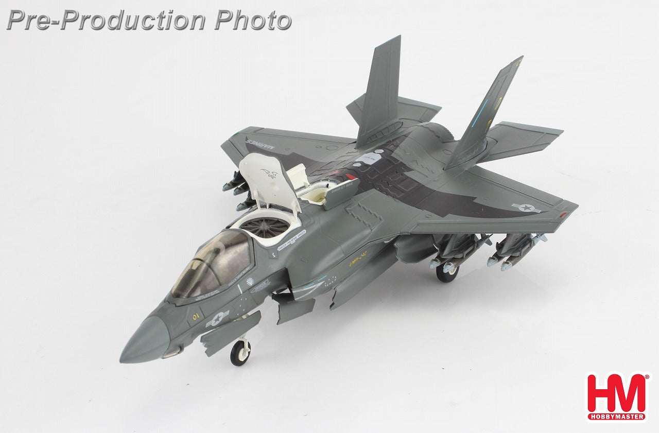 Hobby Master F-35B ライトニングⅡ VMFA-242「バッツ」 ※ビースト