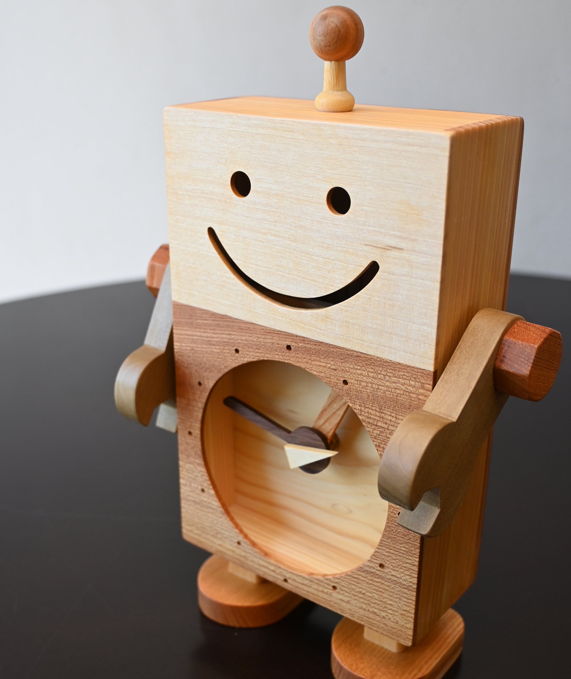 ロボット君の時計 – TOYHOF倉敷