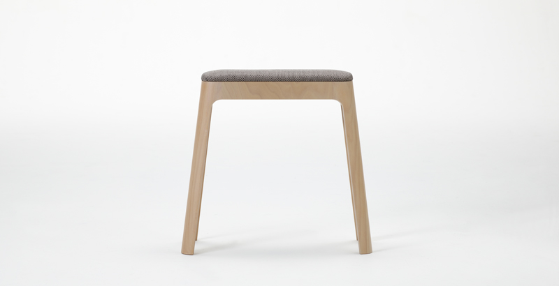 Light stool camel | 豊橋木工株式会社