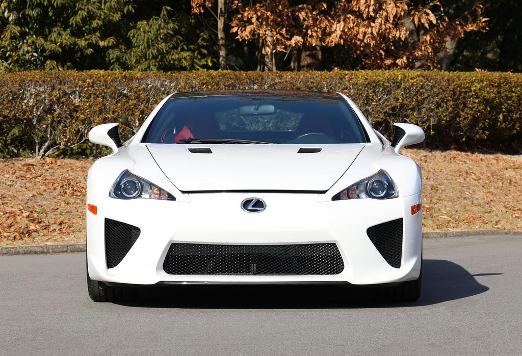 Lexus LFA（プロトタイプ） | 車両データベース | アーカイブズ