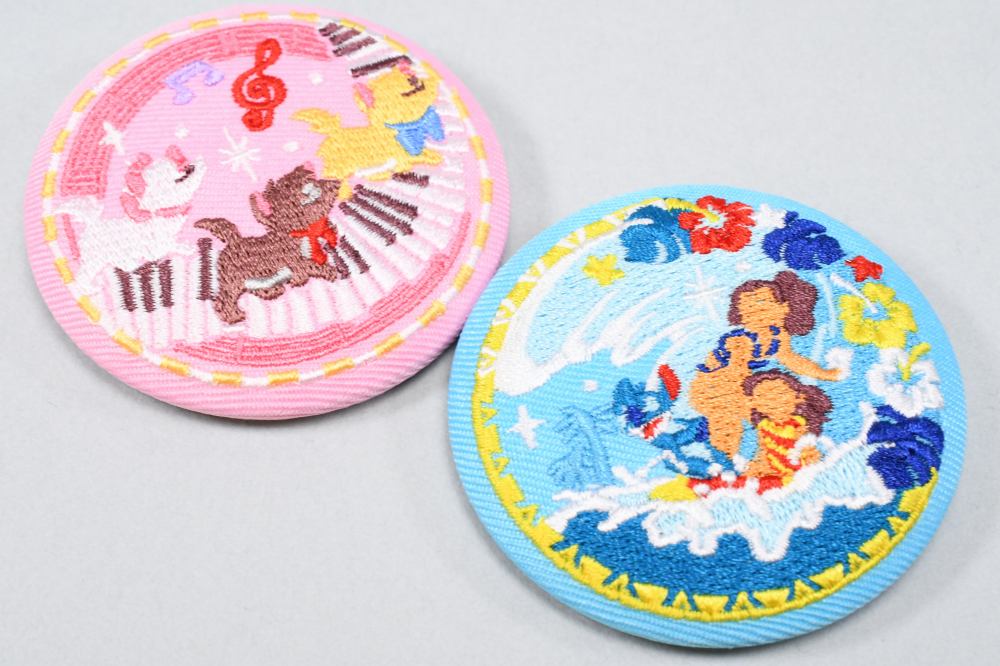 Disney Characters 刺繍缶バッジビスケット2 [15.塔の上のラプンツェル