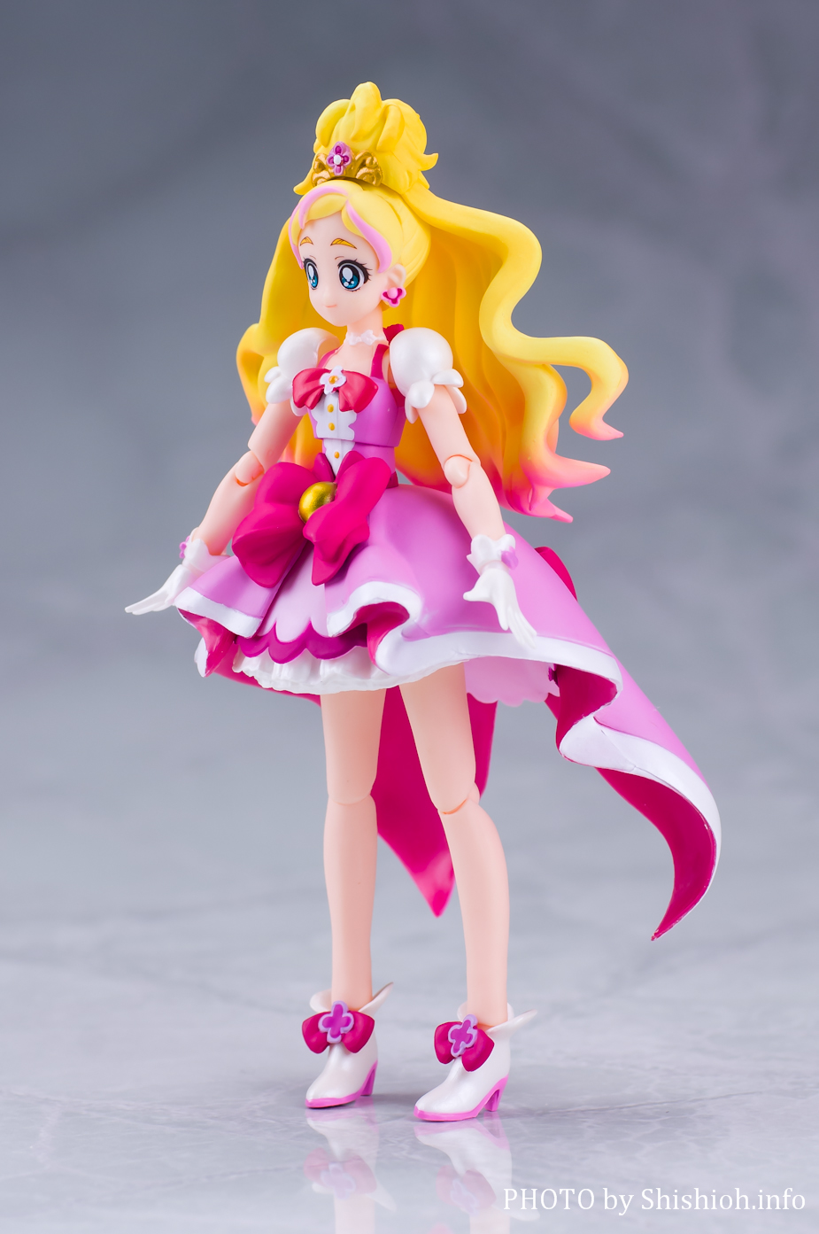 レビュー】 バンダイ 魂ウェブ商店 S.H.Figuarts キュアフローラ [Go