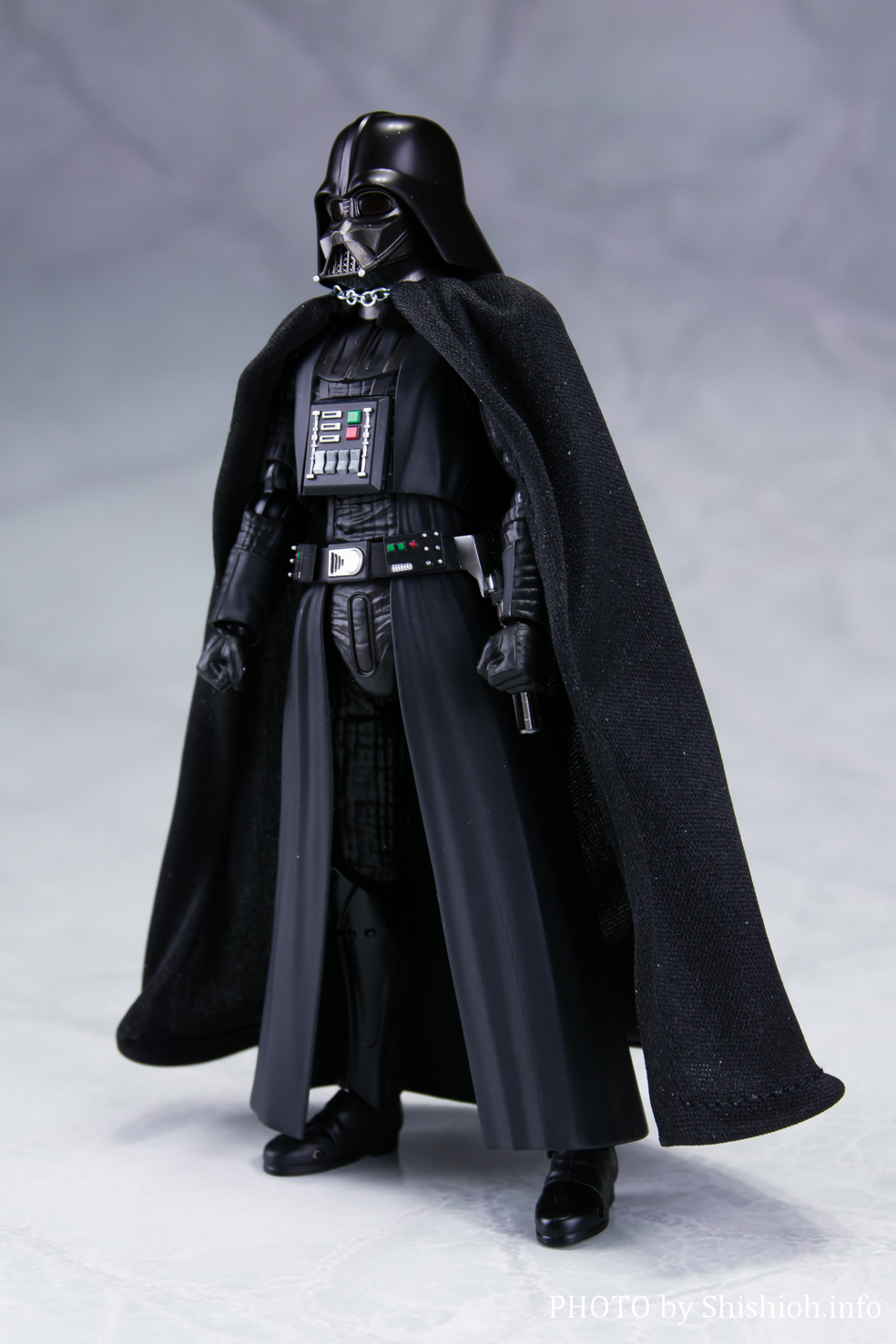 レビュー】S.H.Figuarts ダース・ベイダー (A NEW HOPE)