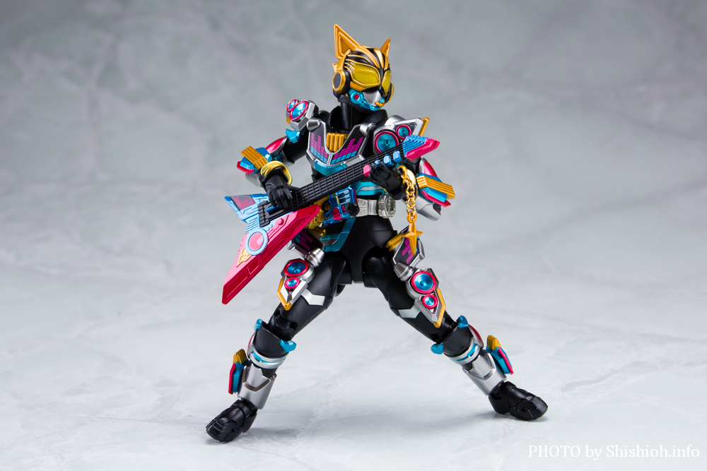 徹底レビュー】S.H.Figuarts 仮面ライダーナーゴ フィーバービートフォーム